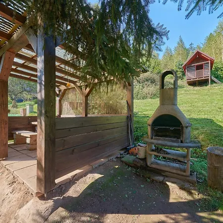 U Hronova-2 By Interhome דירה Chlivce