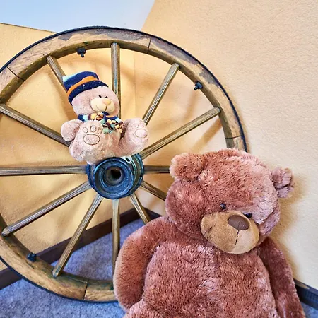 U Hronova-2 By Interhome